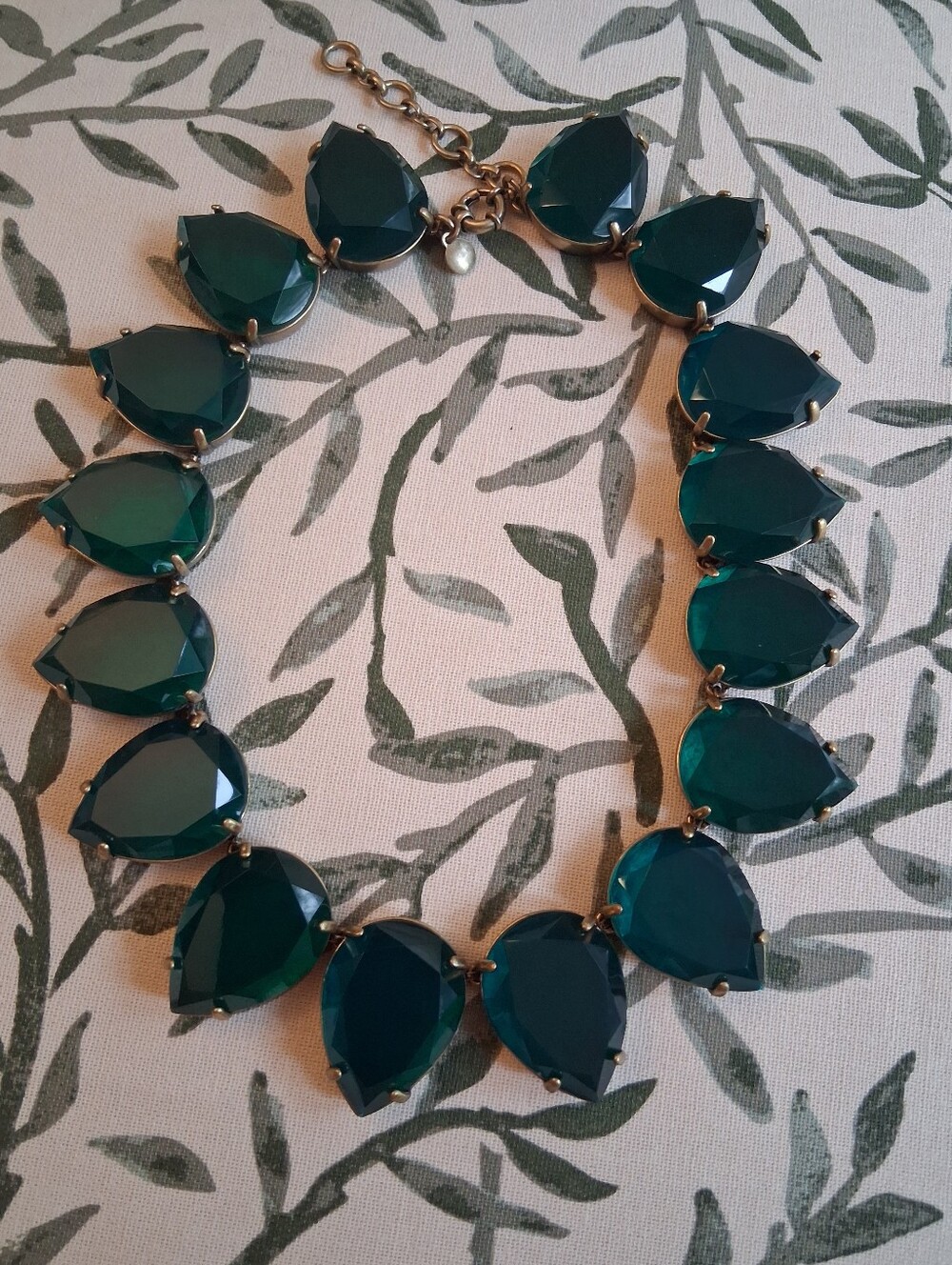 J.Crew Jumbo Pear Teardrop Green Emerald Infinity Necklace